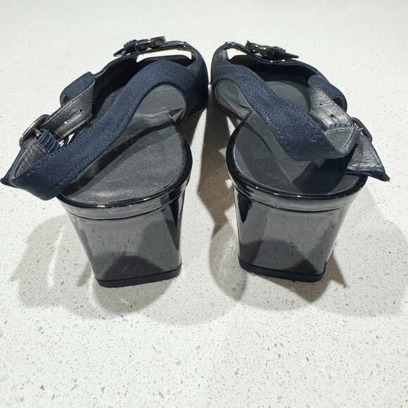 STUART WEITZMAN Black Navy Patent Leather Fabric Buckle Open Toe Pumps Sz 8.5 - Picture 3 of 9